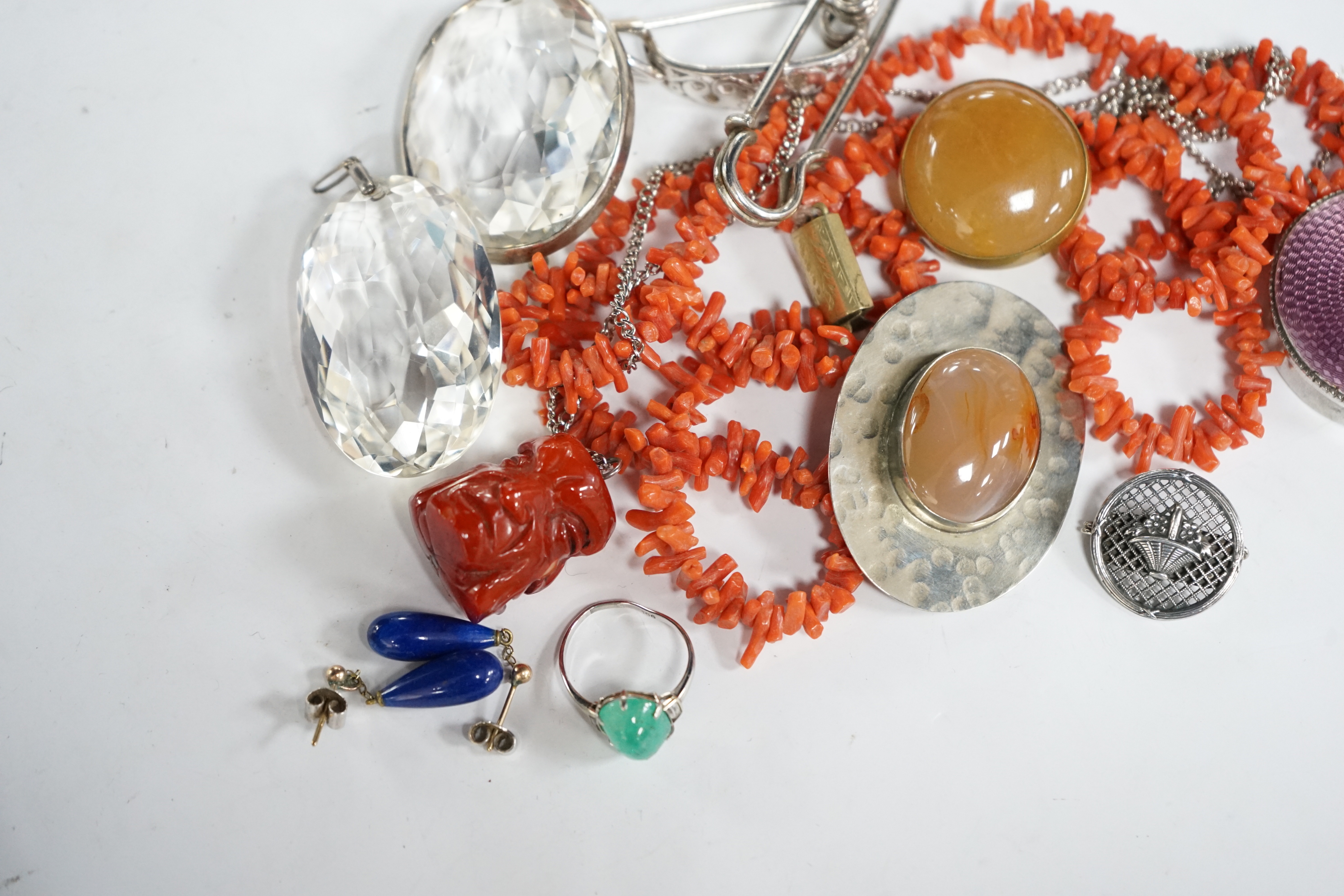Sundry jewellery and other items including a coral branch necklace, silver brooch, silver and enamelled pill box, 9ct and cabochon emerald ring, pair of lapis lazuli earrings etc.
